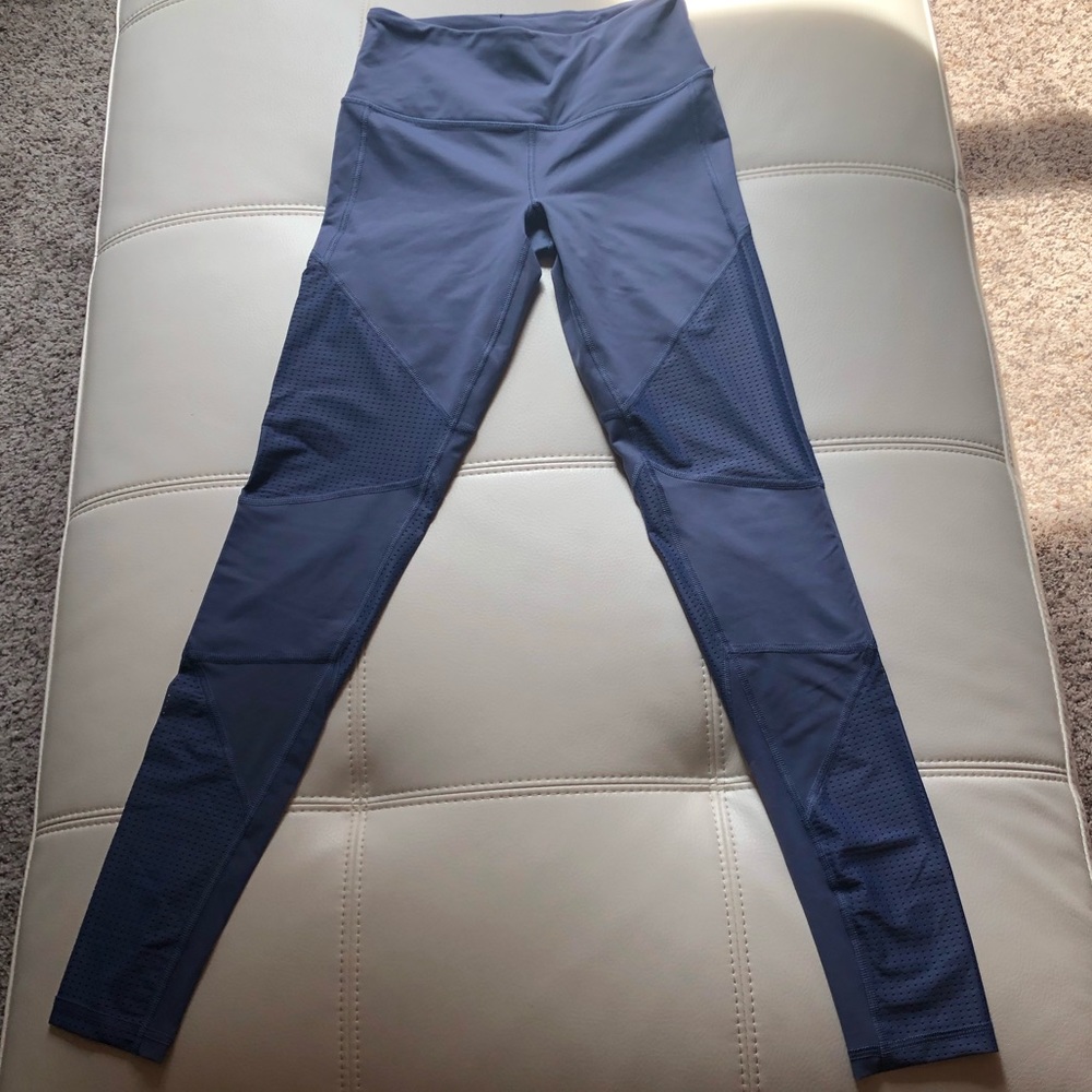 Victoria’s Secret leggings